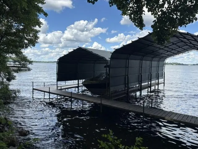 5955 Maple Forest Minnetrista, MN 55364