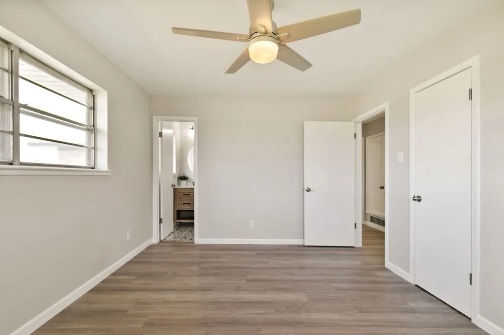 609 S Farmington Road Howe, TX 75459