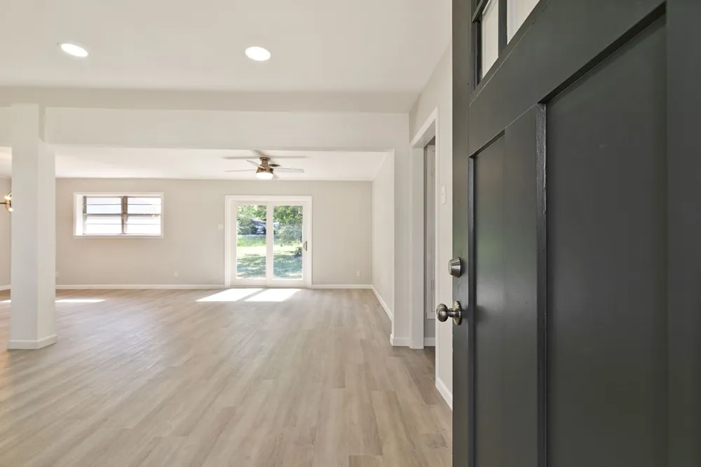 609 S Farmington Road Howe, TX 75459