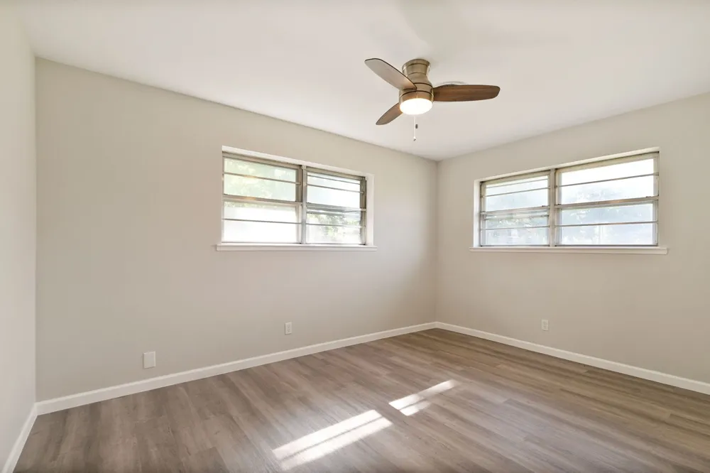609 S Farmington Road Howe, TX 75459