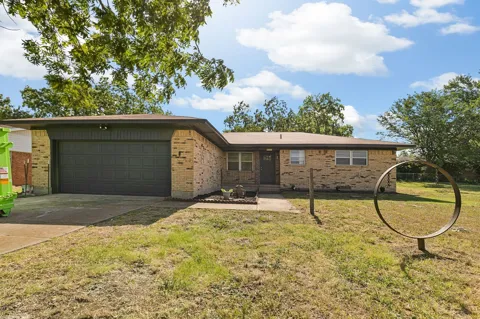 609 S Farmington Road