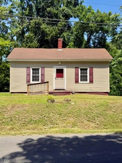 217 Carroll Street Eden, NC 27288