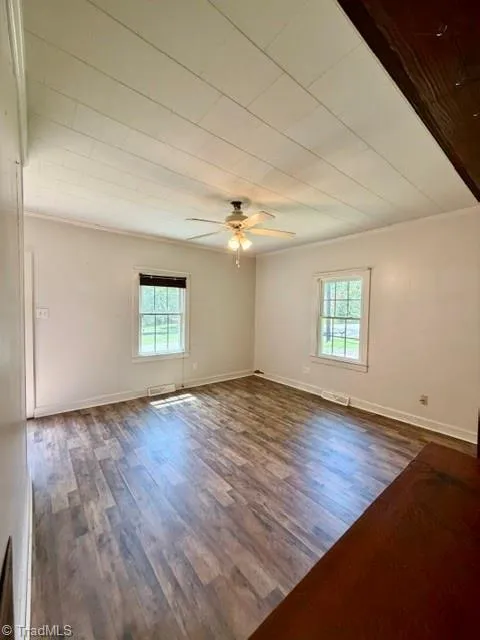 217 Carroll Street Eden, NC 27288