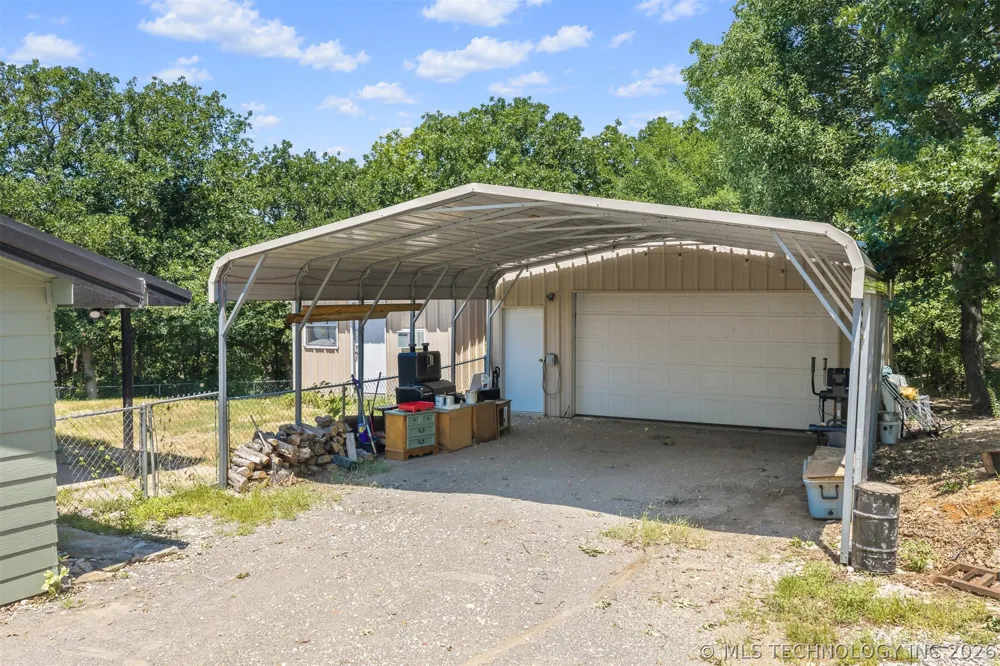3670 Sleepy Hollow Road Sulphur, OK 73086