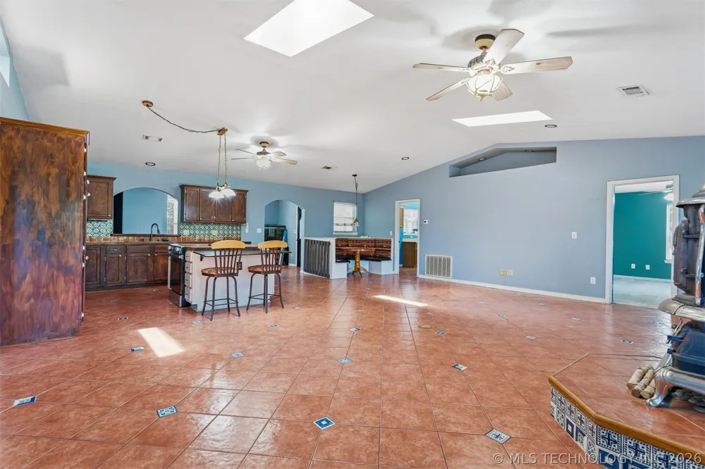 3670 Sleepy Hollow Road Sulphur, OK 73086