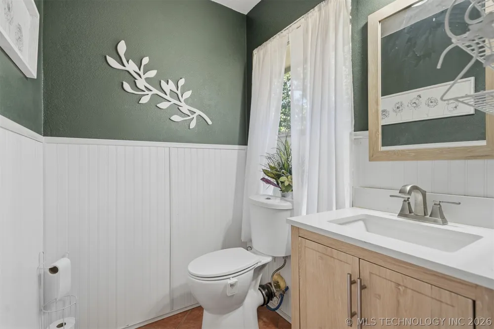 3670 Sleepy Hollow Road Sulphur, OK 73086
