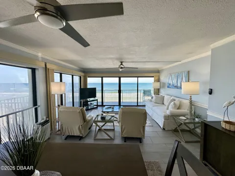 1571 S Atlantic Avenue #410