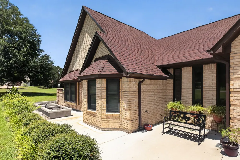 1950 Country Club Road Brenham, TX 77833