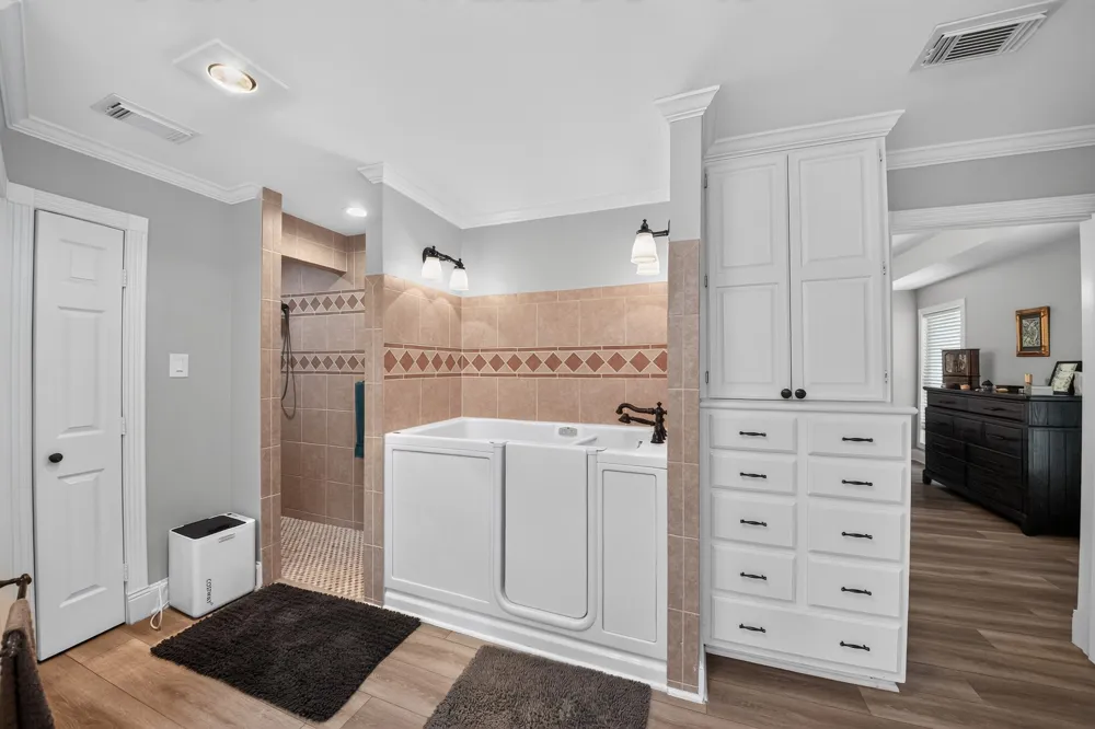 1950 Country Club Road Brenham, TX 77833