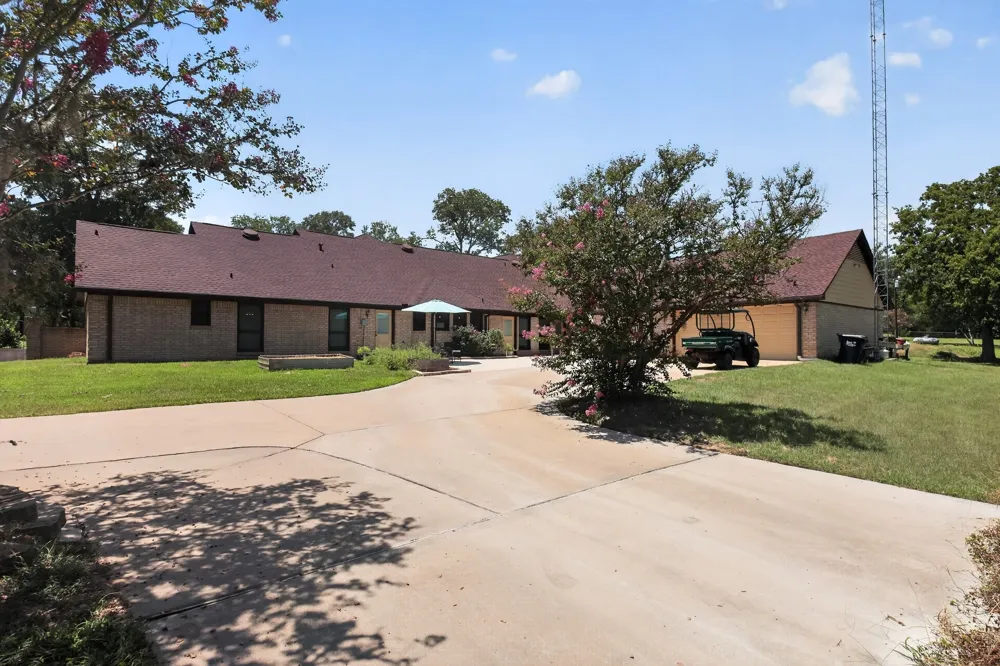 1950 Country Club Road Brenham, TX 77833