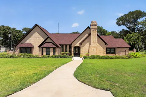 1950 Country Club Road