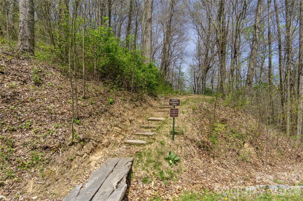 1279 Arborcrest Way #38 Swannanoa, NC 28778