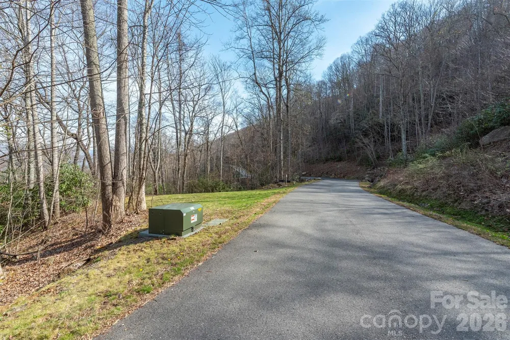 1279 Arborcrest Way #38 Swannanoa, NC 28778