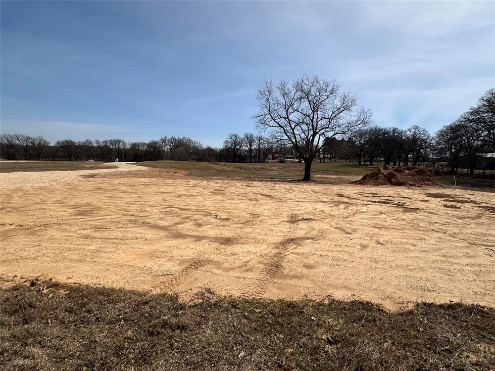 14 HCR 1431 Covington, TX 76636