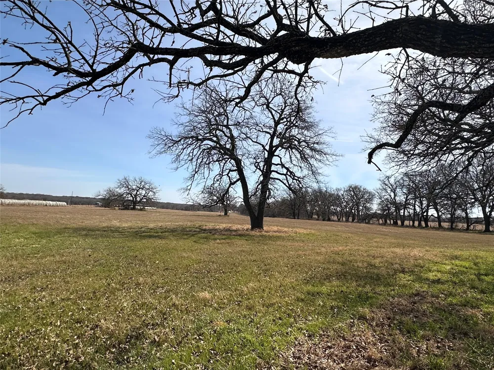 14 HCR 1431 Covington, TX 76636