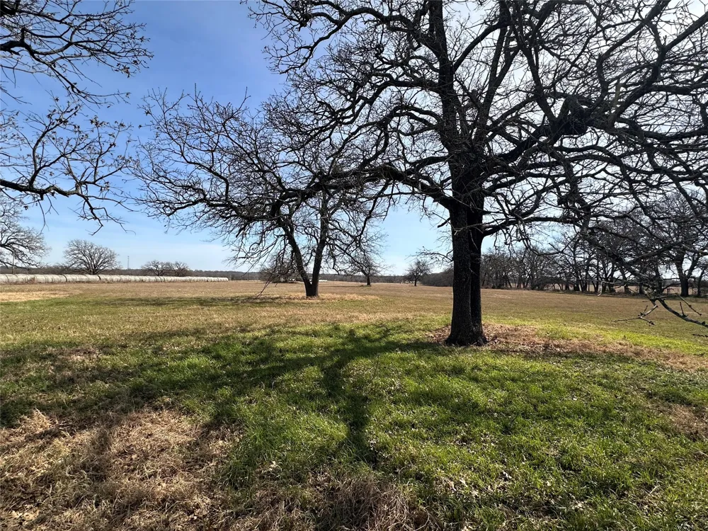 14 HCR 1431 Covington, TX 76636