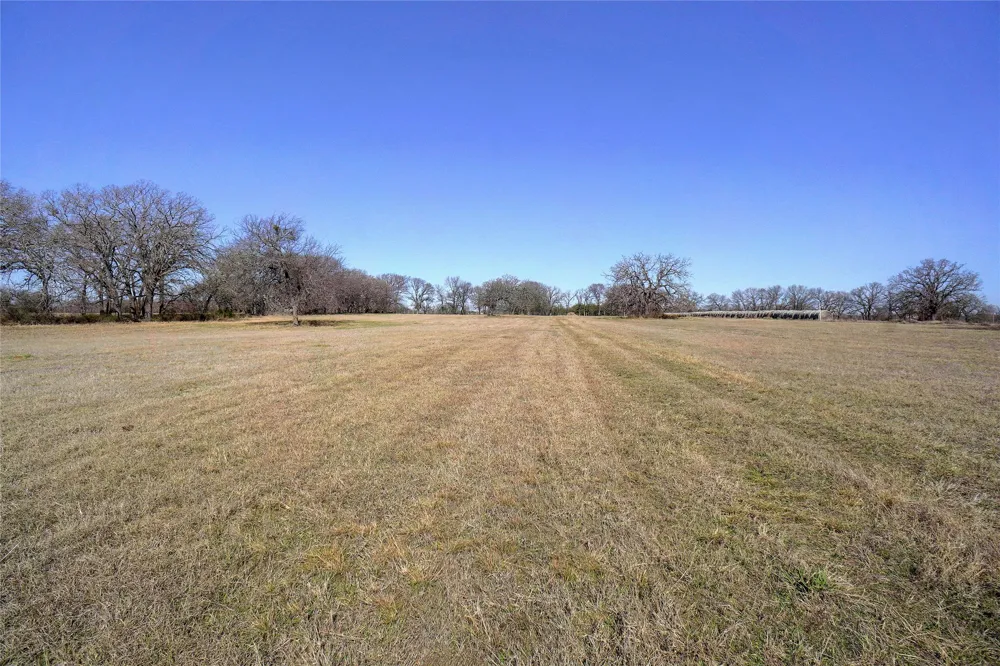 14 HCR 1431 Covington, TX 76636