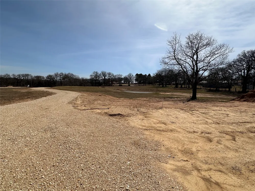 14 HCR 1431 Covington, TX 76636