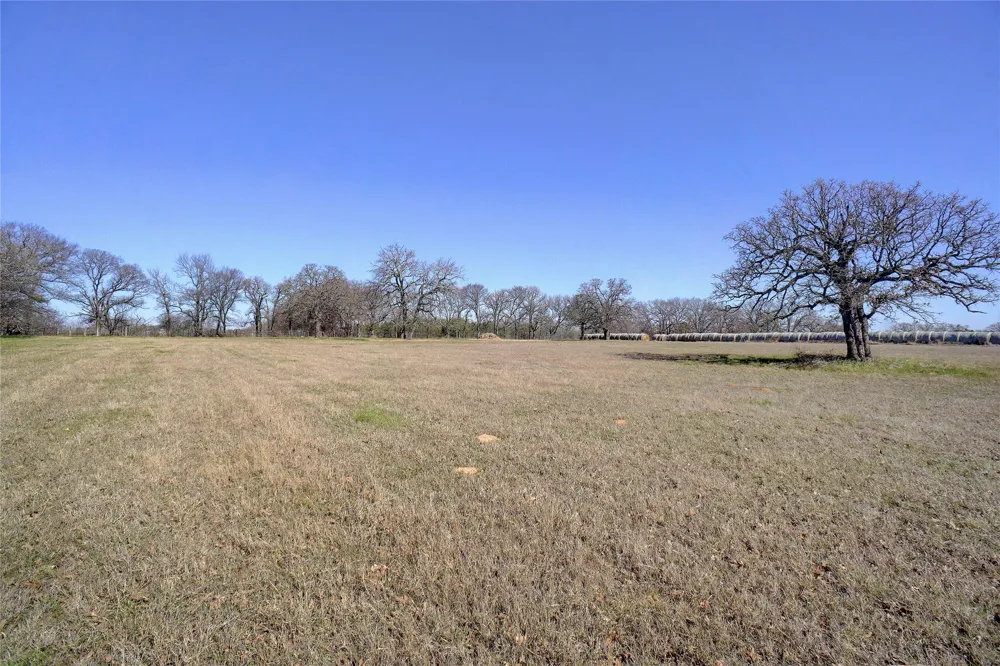 14 HCR 1431 Covington, TX 76636