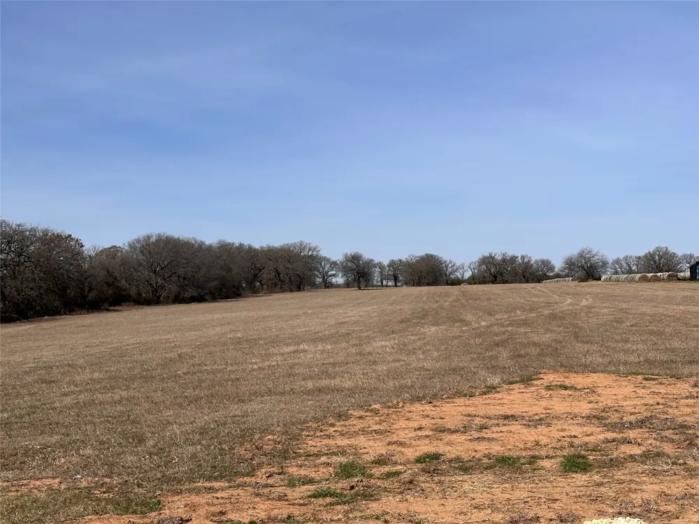 14 HCR 1431 Covington, TX 76636