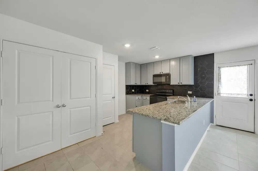1803 Temper Lane Dallas, TX 75253