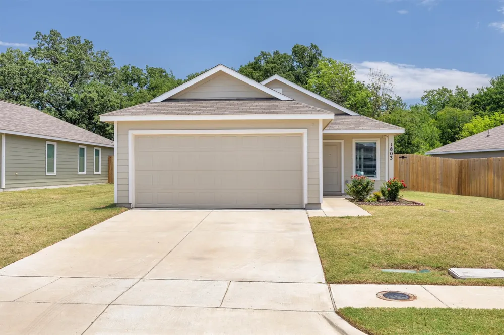 1803 Temper Lane Dallas, TX 75253