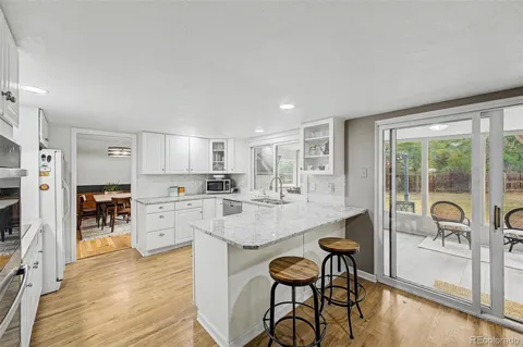 320 Oswego Court