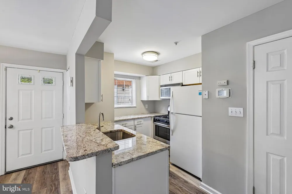 6233 SANDPIPER COURT #1 Elkridge, MD 21075