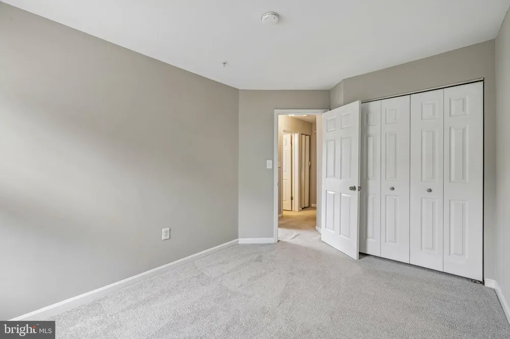 6233 SANDPIPER COURT #1 Elkridge, MD 21075
