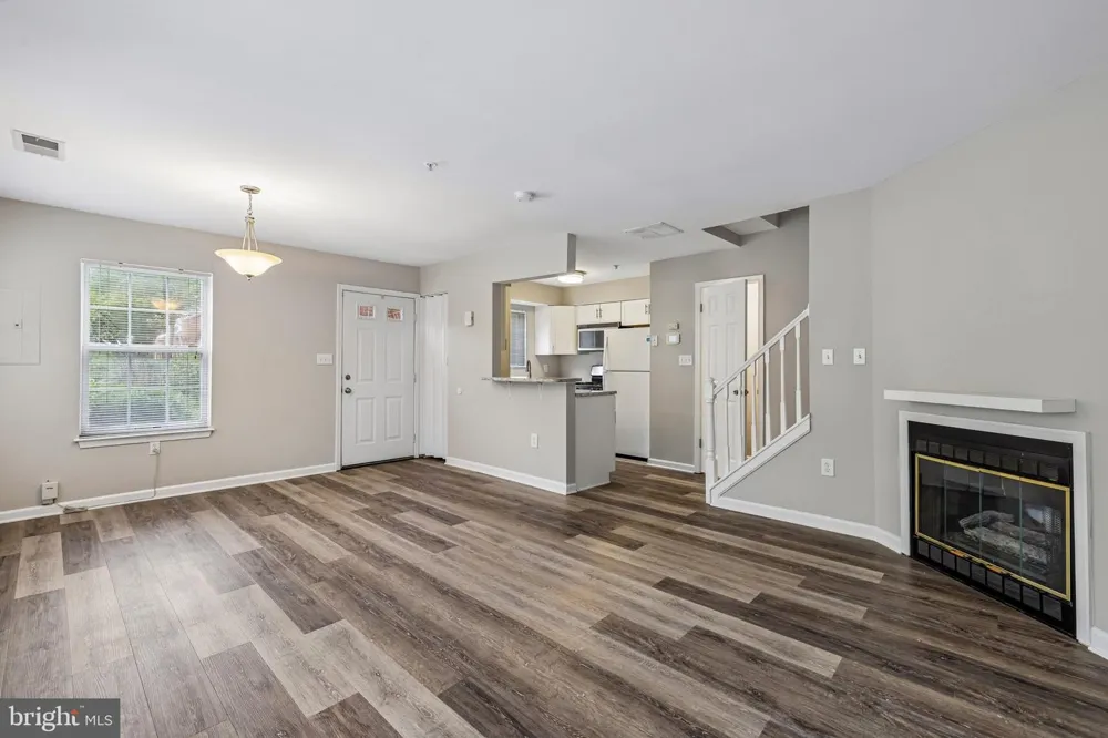 6233 SANDPIPER COURT #1 Elkridge, MD 21075