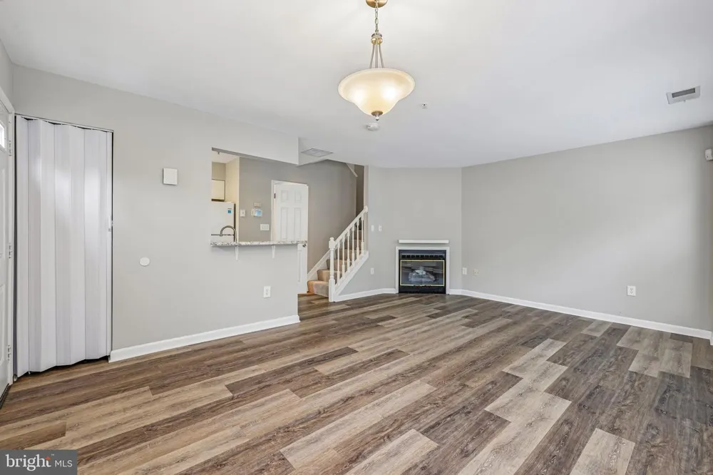 6233 SANDPIPER COURT #1 Elkridge, MD 21075