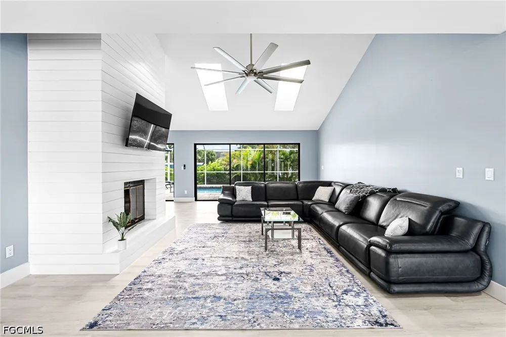 SE 27th Street Cape Coral, FL 33904