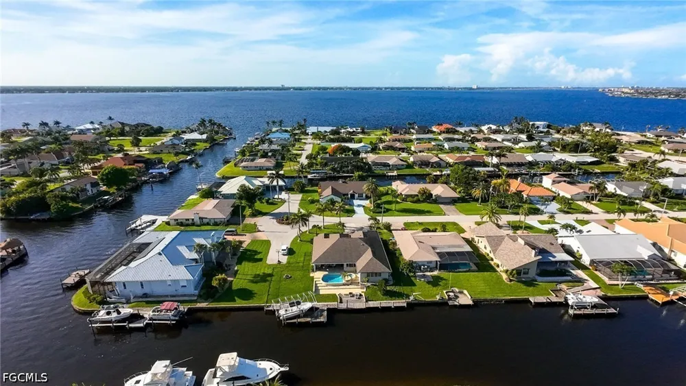 SE 27th Street Cape Coral, FL 33904