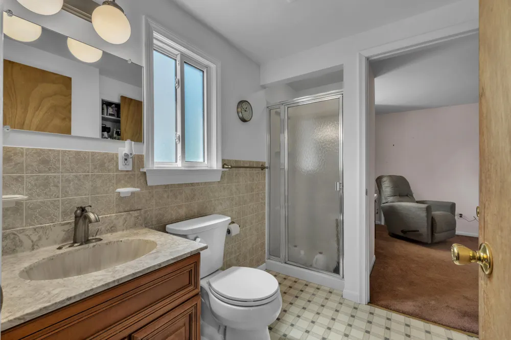 30431 Avon Court Westland, MI 48185