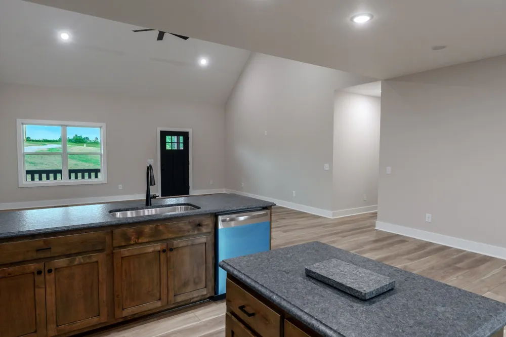 2010 Lafayette Rd Red Boiling Springs, TN 37150