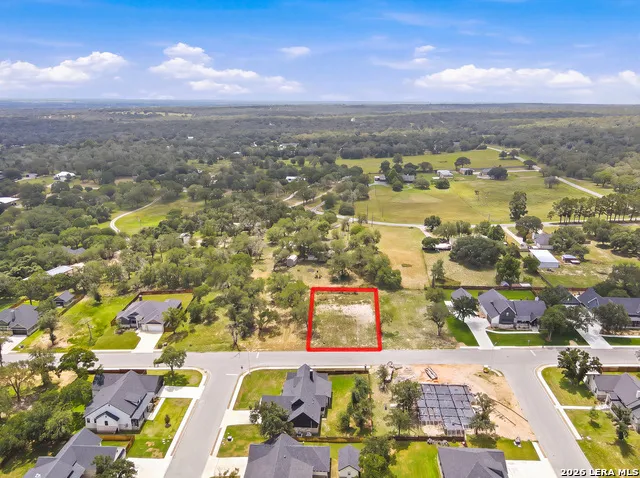 165 Ash Parkway La Vernia, TX 78121