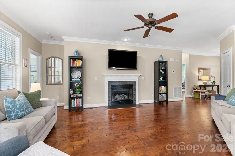 1900 Austin Place Lane Winston Salem, NC 27127