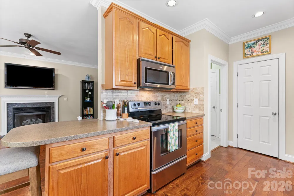 1900 Austin Place Lane Winston Salem, NC 27127