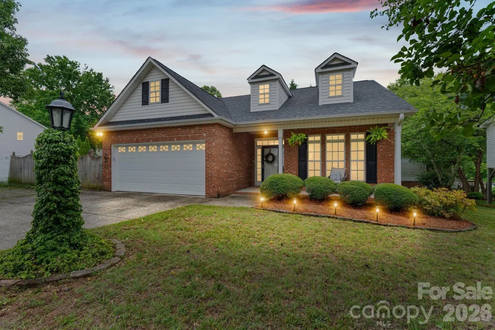 1900 Austin Place Lane Winston Salem, NC 27127
