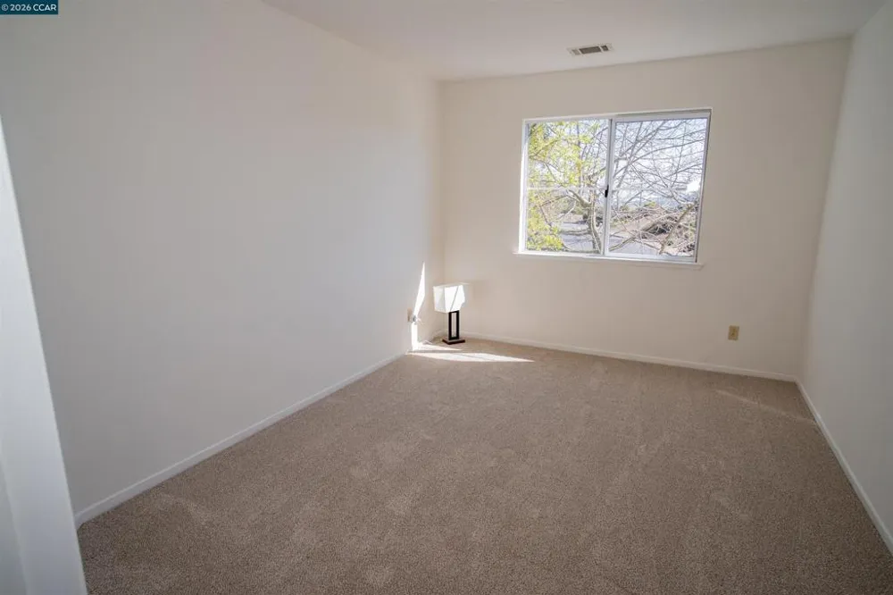 116 Bayhurst Dr Vallejo, CA 94591