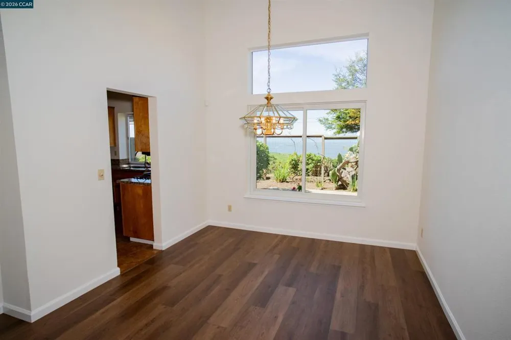 116 Bayhurst Dr Vallejo, CA 94591