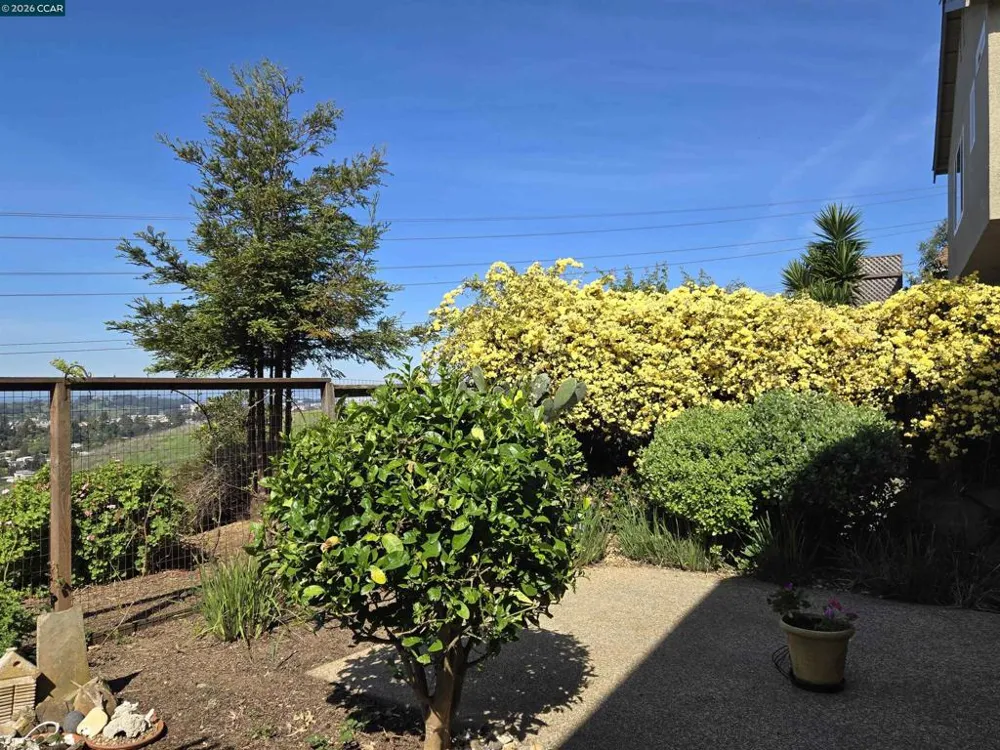 116 Bayhurst Dr Vallejo, CA 94591