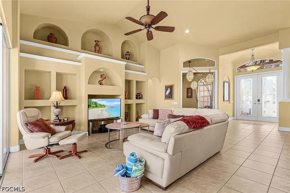 SE 18th Avenue Cape Coral, FL 33904