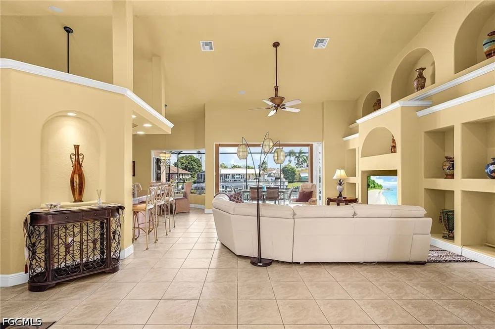 SE 18th Avenue Cape Coral, FL 33904