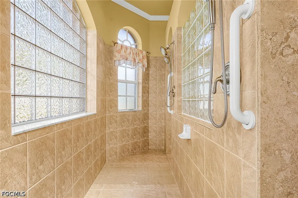 SE 18th Avenue Cape Coral, FL 33904