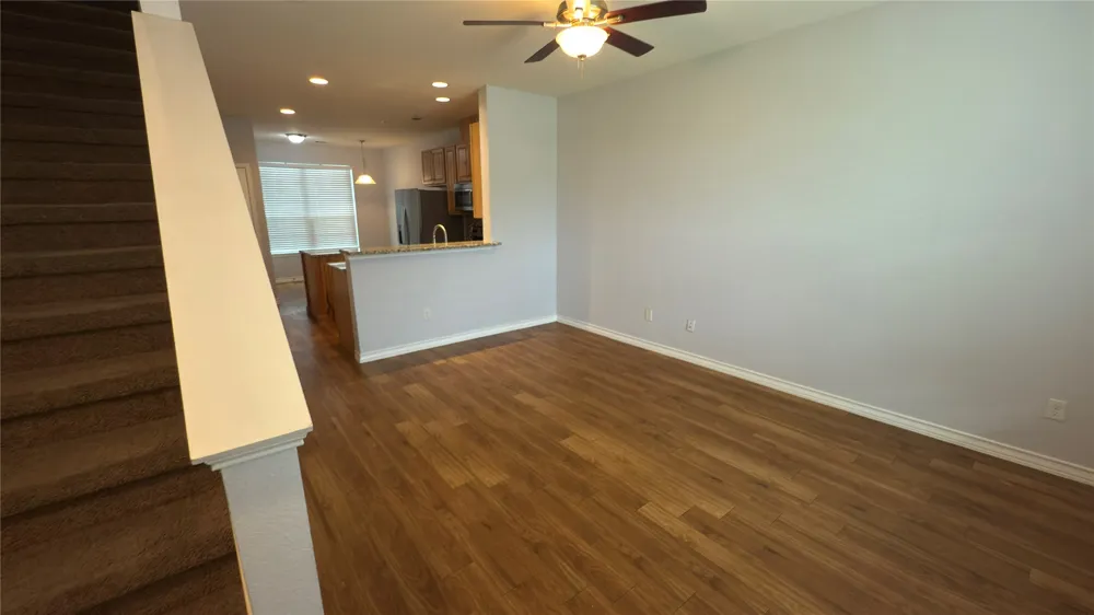 400 West Street #B Hutto, TX 78634