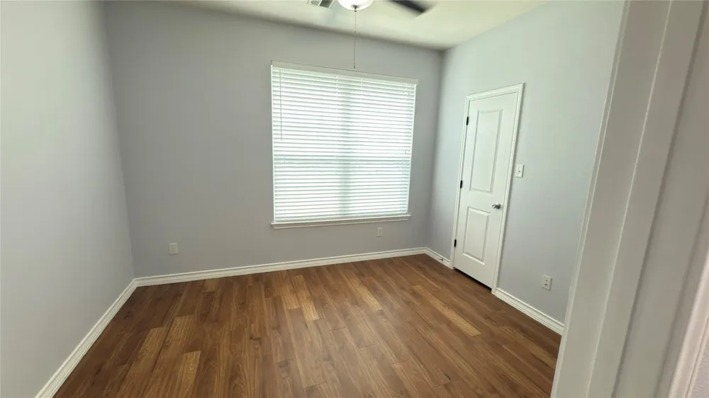 400 West Street #B Hutto, TX 78634