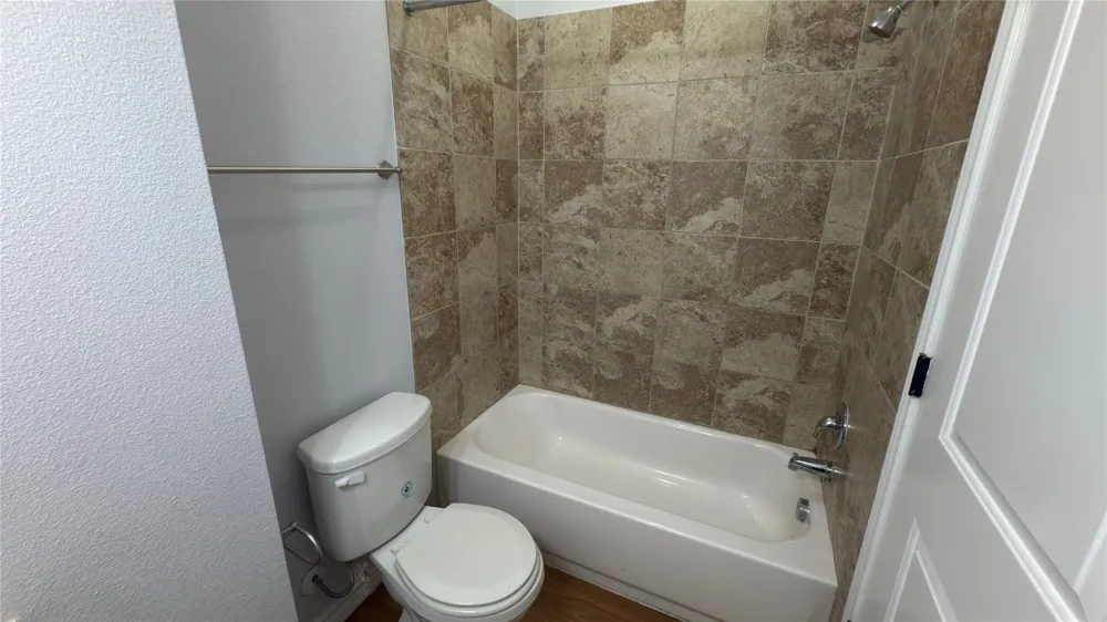 400 West Street #B Hutto, TX 78634