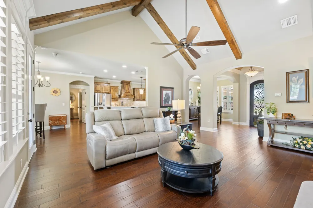 1104 Catalina Bay Boulevard Granbury, TX 76048