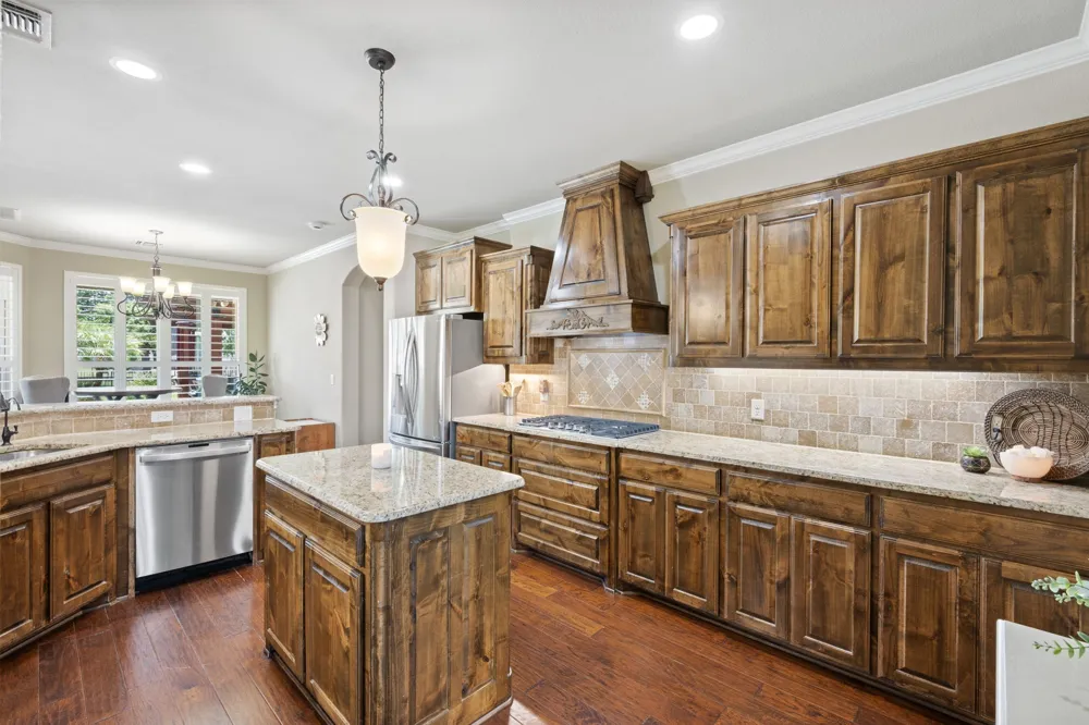 1104 Catalina Bay Boulevard Granbury, TX 76048